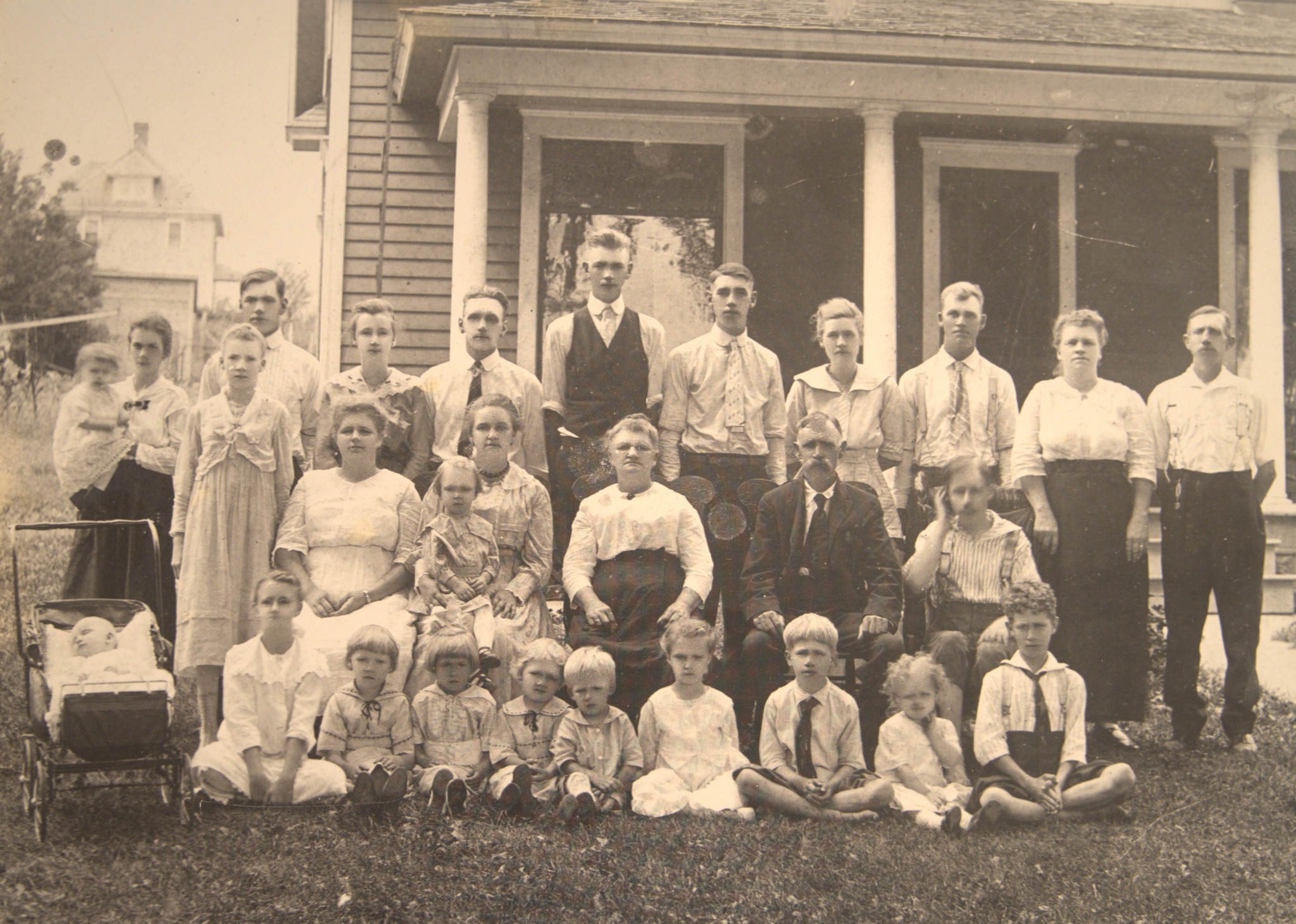 1918 family photograph before restoration